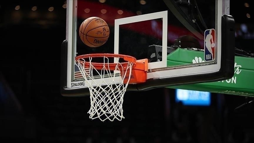 NBA'de Lakers, deplasmanda Wizards'ı farklı mağlup etti