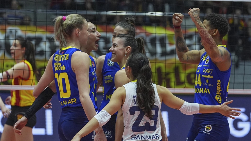 Fenerbahçe Medicana, Şampiyonlar Ligi'nde yarın Savino Del Bene'ye konuk olacak