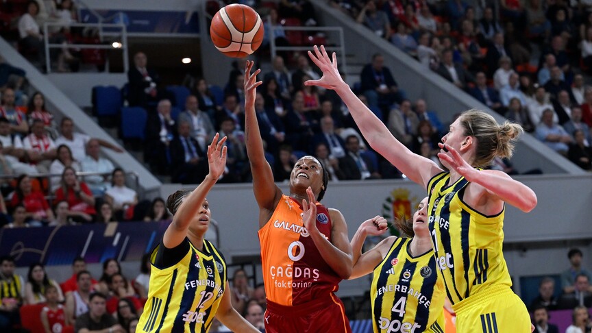 Fenerbahçe Opet Kadın Basketbol Takımı, 3. kez Avrupa'nın zirvesinde