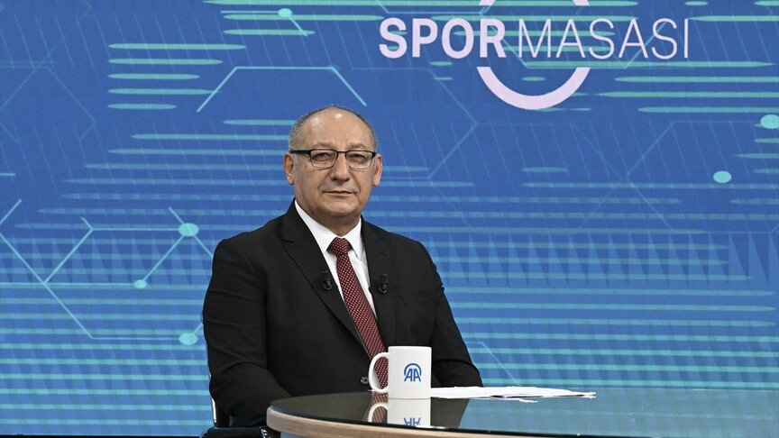 Halterde dünya ve Avrupa rekorları, olimpiyat madalyası için umutları artırdı