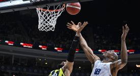 Anadolu Efes, Basketbol Süper Ligi yarı finalinde yarın Fenerbahçe Beko'yu konuk edecek